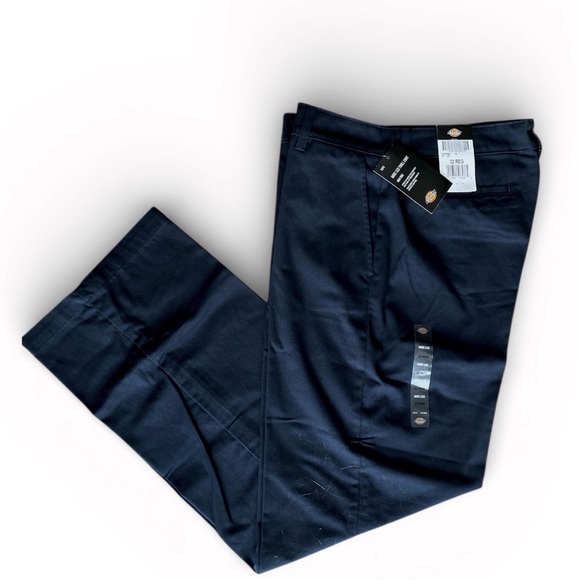 NWT Dickies Wide-Leg High Rise Twill Pants
Women’s 32 Reg Rinsed Dark Navy - Picture 2 of 3